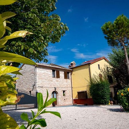 Casamenetto Vacanze Apartment Sassoferrato Exterior foto