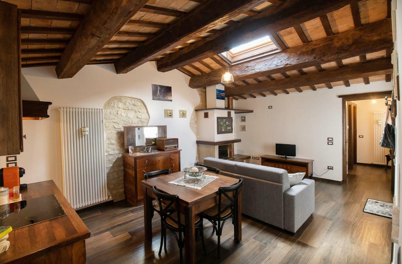 Casamenetto Vacanze Apartment Sassoferrato Exterior foto